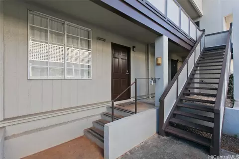 98-282 Kaonohi St #104, Aiea, HI 96701