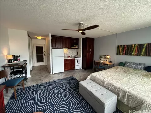 1550 Wilder Ave #A309, Honolulu, HI 96822