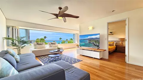 2895 Kalakaua Ave #605, Honolulu, HI 96815