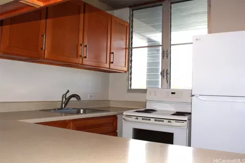 99-060 Kauhale St #507, Aiea, HI 96701