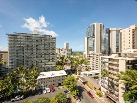 2215 Aloha Dr #1105, Honolulu, HI 96815