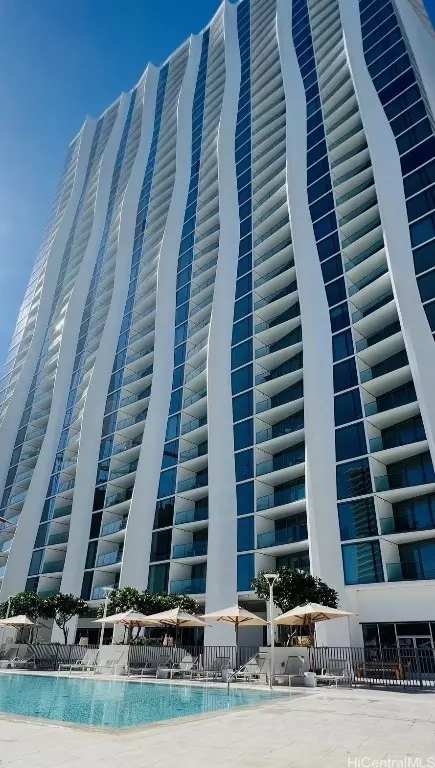 1000 Auahi St #2103, Honolulu, HI 96814