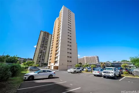 909 Ala Nanala St #601, Honolulu, HI 96818