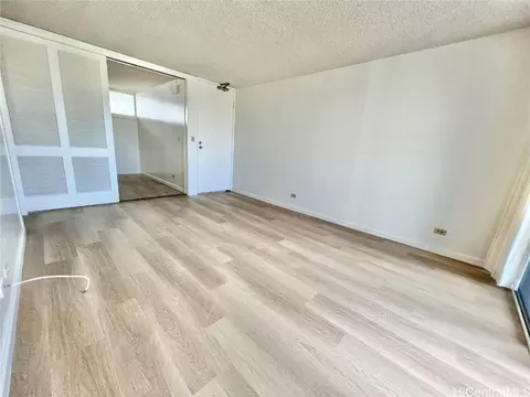 1556 Piikoi St #507, Honolulu, HI 96822
