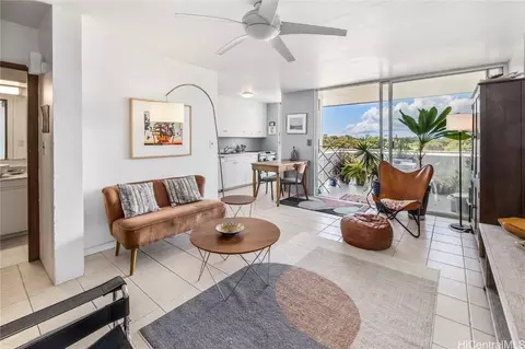 3027 Pualei Cir #302, Honolulu, HI 96815