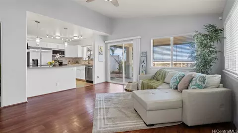87-1094 Anaha St, Waianae, HI 96792