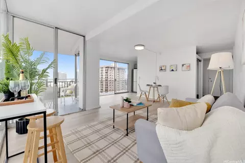 1415 Victoria St #1214, Honolulu, HI 96822