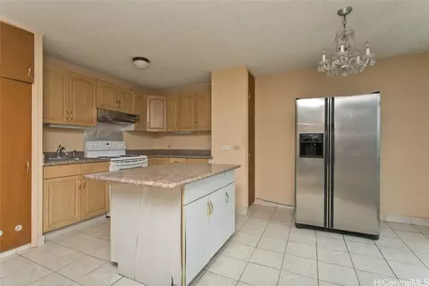 757 Kinalau Pl #1501, Honolulu, HI 96813