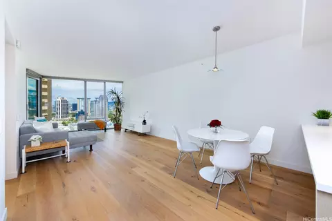 1001 Queen St #2509, Honolulu, HI 96814