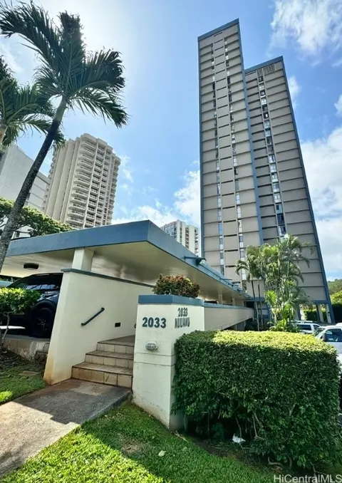 2033 Nuuanu Ave #15A, Honolulu, HI 96817