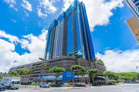 1200 Queen Emma St #3811, Honolulu, HI 96813