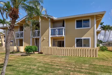 94-530 Kupuohi St #19/106, Waipahu, HI 96797