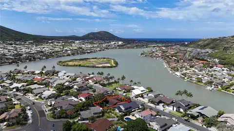 6928 Niumalu Loop, Honolulu, HI 96825