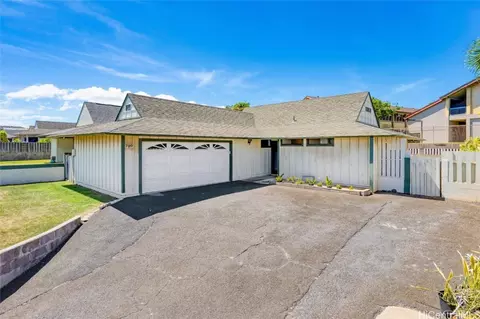 709 Kaulu Pl, Kahului, HI 96732