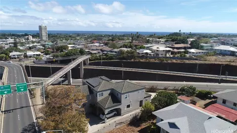 3923 Waialae Ave, Honolulu, HI 96816