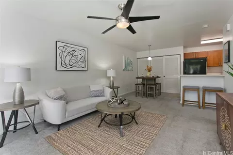 594 Mananai Pl #21E, Honolulu, HI 96818