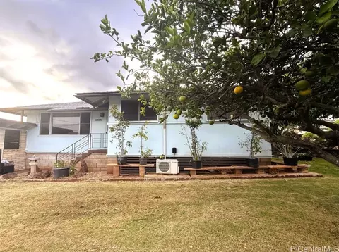 98-147 Kauhihau Pl, Pearl City, HI 96782