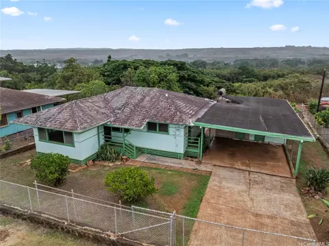 67-540 Kahui St, Waialua, HI 96791