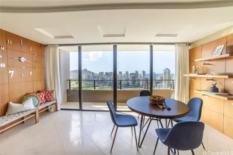583 Kamoku St #3705, Honolulu, HI 96826