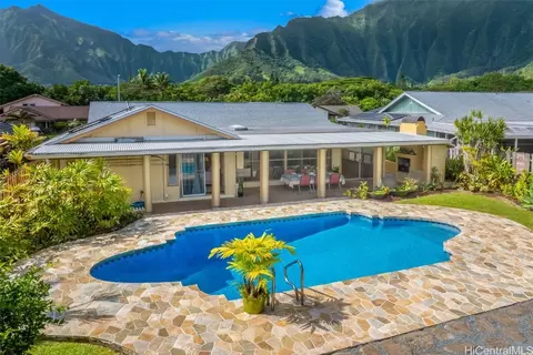 46-285 Kalali St, Kaneohe, HI 96744