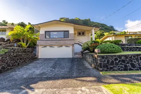 3352 Oahu Ave, Honolulu, HI 96822