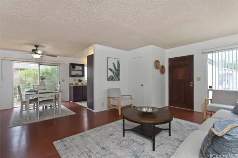 94-773 Kupuohi St, Waipahu, HI 96797