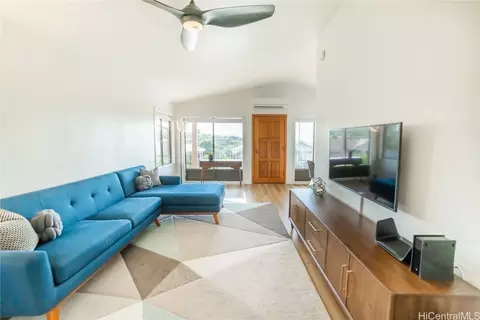 98-1759 Kaahumanu St #43D, Aiea, HI 96701
