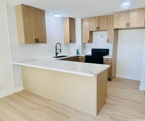 1255 Nuuanu Ave #E1414, Honolulu, HI 96817