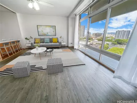 1511 Nuuanu Ave #930, Honolulu, HI 96817