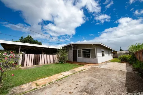 94-423 Awamoi St, Waipahu, HI 96797