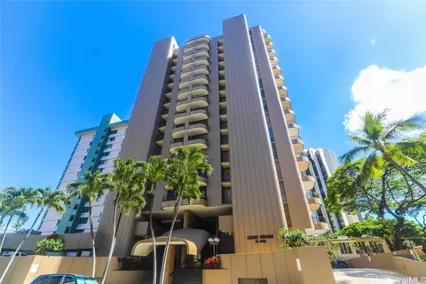 311 Ohua Ave #902B, Honolulu, HI 96815