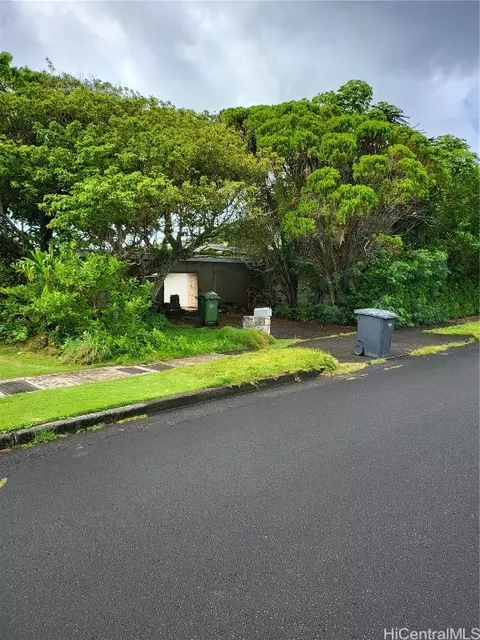 2953 Loi St, Honolulu, HI 96822