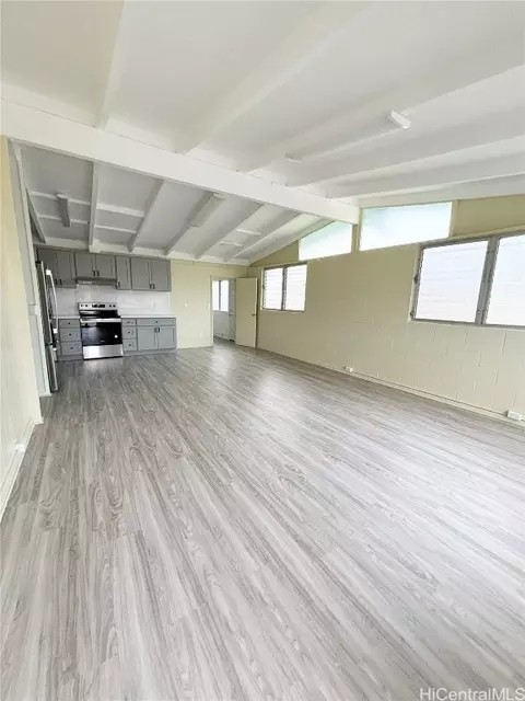 99-541 Ohekani Pl, Aiea, HI 96701