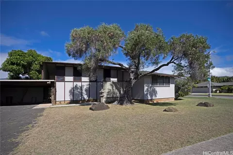 4546 Kolohala St, Honolulu, HI 96816