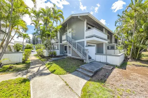 295 Mananai Pl #47T, Honolulu, HI 96818