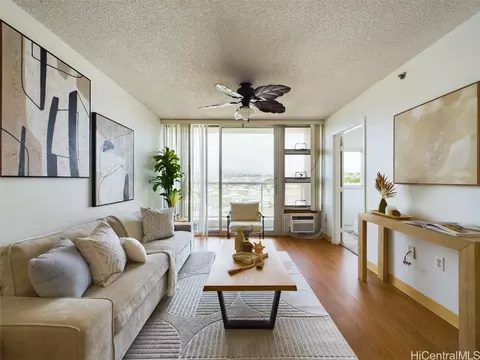94-302 Paiwa St #912, Waipahu, HI 96797