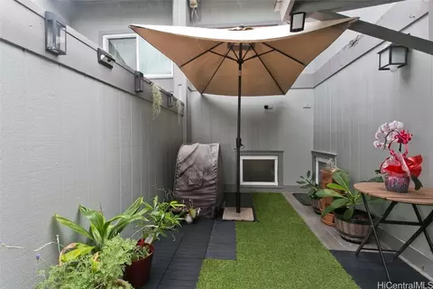 98-1451 Kaahumanu St #C219, Aiea, HI 96701