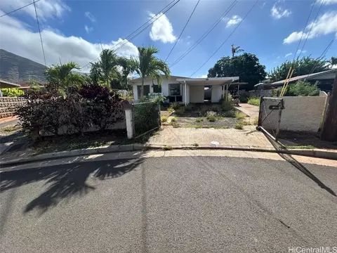 87-1883 Holopono Pl, Waianae, HI 96792