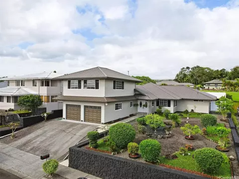 856 Hoolaulea St, Hilo, HI 96720