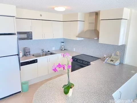 801 S King St #2202, Honolulu, HI 96813