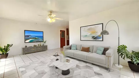 94-1190 Hoomakoa St, Waipahu, HI 96797