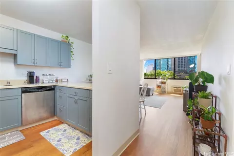 1255 Nuuanu Ave #E603, Honolulu, HI 96817