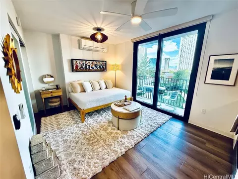 987 Queen St #911, Honolulu, HI 96814