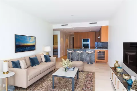 1100 Ala Moana Blvd #2405, Honolulu, HI 96814