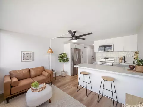 2211 Ala Wai Blvd #2808, Honolulu, HI 96815