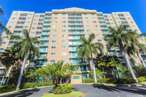 94-302 Paiwa St #1103, Waipahu, HI 96797