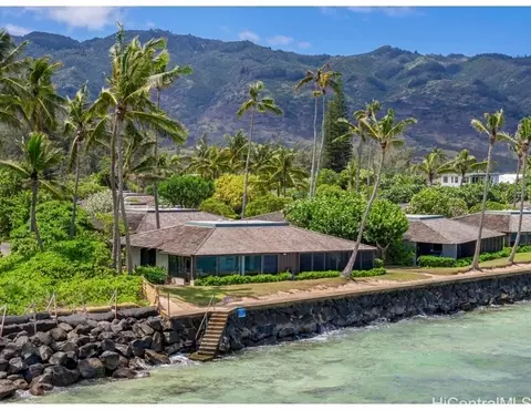 68-615 Farrington Hwy #10B, Waialua, HI 96791