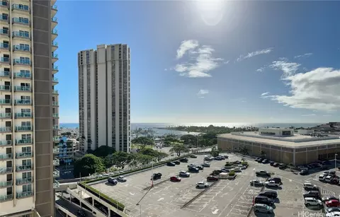410 Atkinson Dr #1154, Honolulu, HI 96814