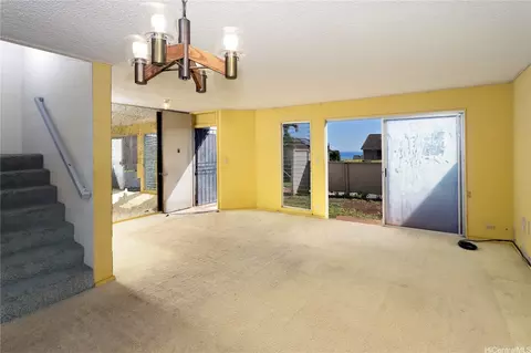 92-791 Makakilo Dr #E31, Kapolei, HI 96707