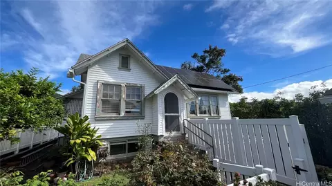 2118 Haena Dr, Honolulu, HI 96822